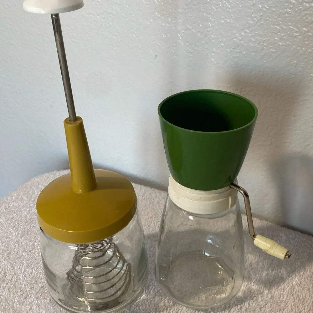 Retro Yellow and Green Glass Kitchen Tools Set